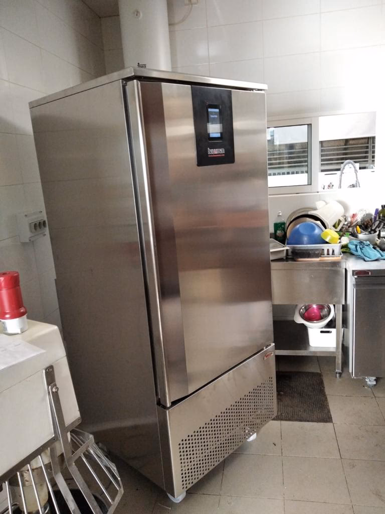 ¿Qué es un abatidor en pastelería?