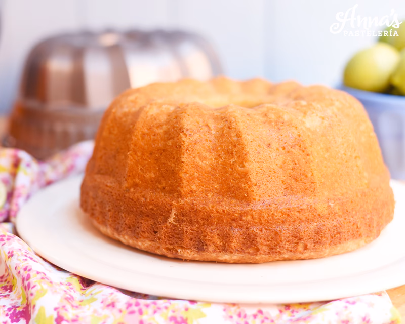 ¿Qué lleva el pastel de limón?