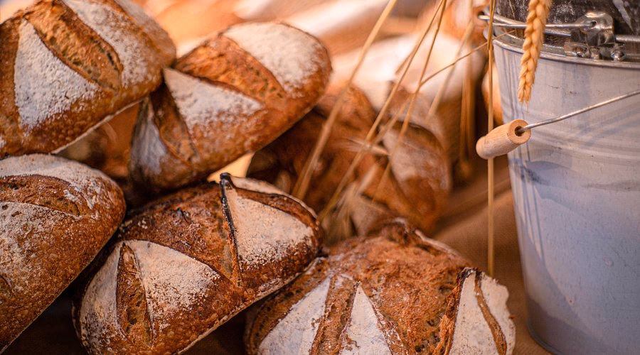 Who is the black chef in Paris?