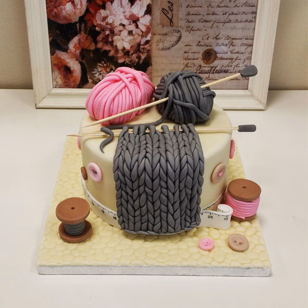 ¿Qué se le echa al fondant para que se ponga duro?