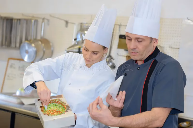 ¿Qué es el trabajo de Ayudante De Cocina?