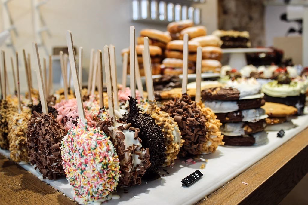 ¿Cuál es la pastelería más famosa de Barcelona?