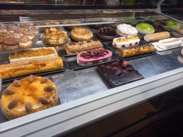 ¿Qué día se inauguró la Bombonera?