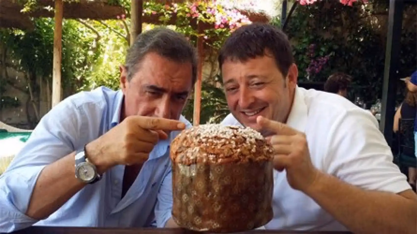 ¿Qué negocios tiene Carlos Herrera?