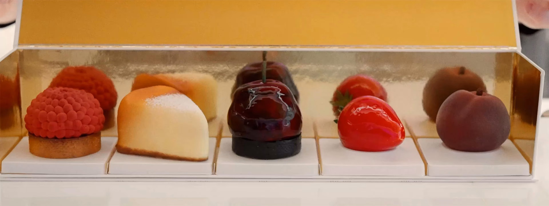 What is Cedric Grolet's most famous pastry?