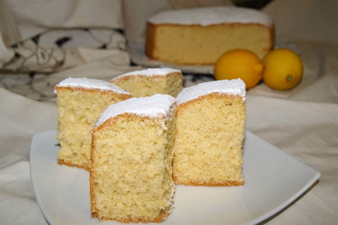 ¿Cuáles son los ingredientes para hacer un bizcocho casero?