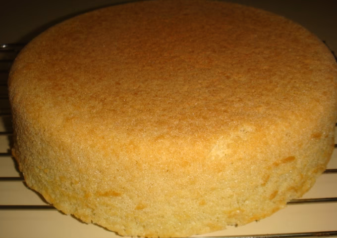 ¿Qué ingredientes lleva el bizcochuelo?