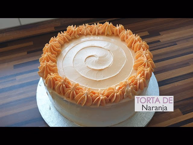 ¿Qué combina bien con el postre de naranja?