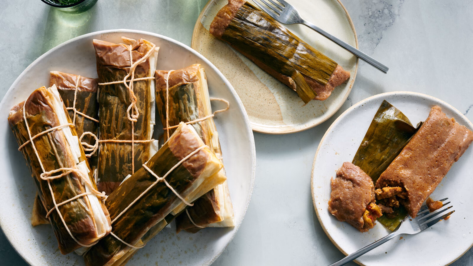 How long to boil pasteles de yuca?