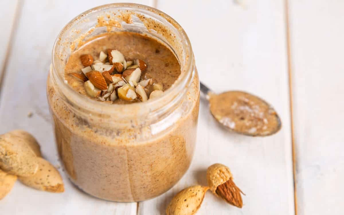 ¿Es lo mismo la mantequilla de almendras que la crema de almendras?