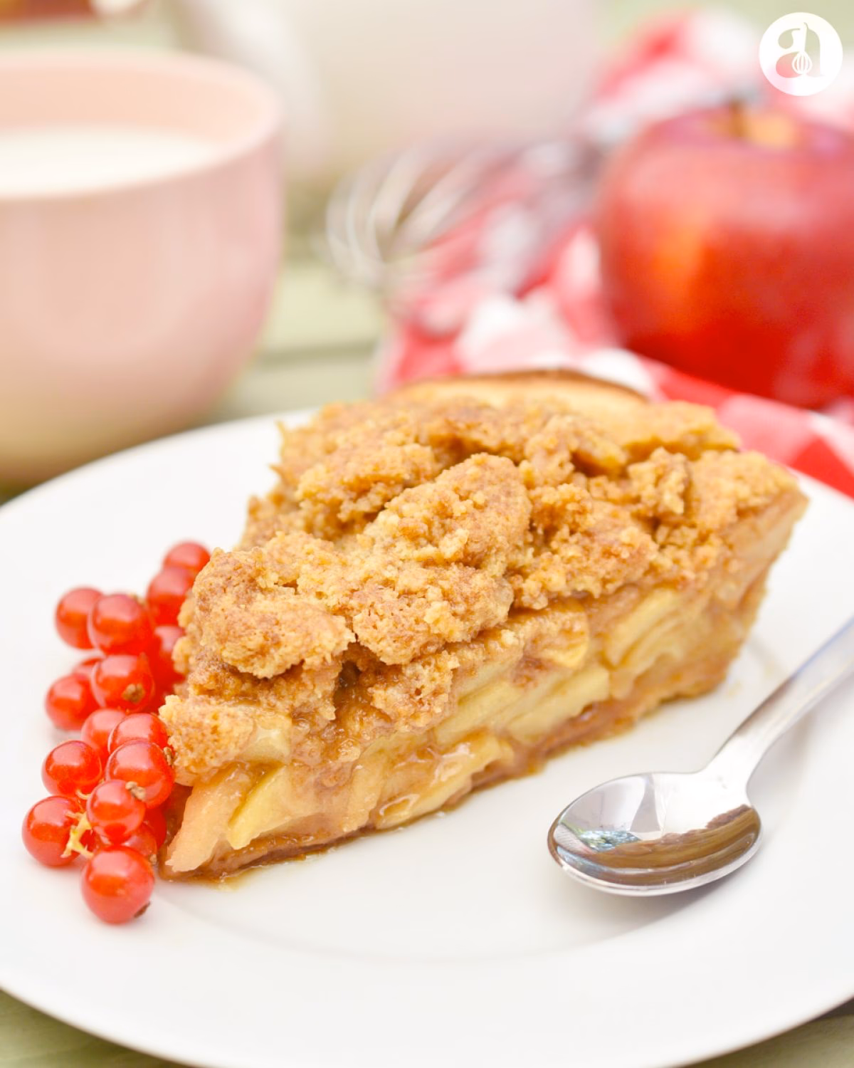 ¿Qué lleva el crumble de manzana?