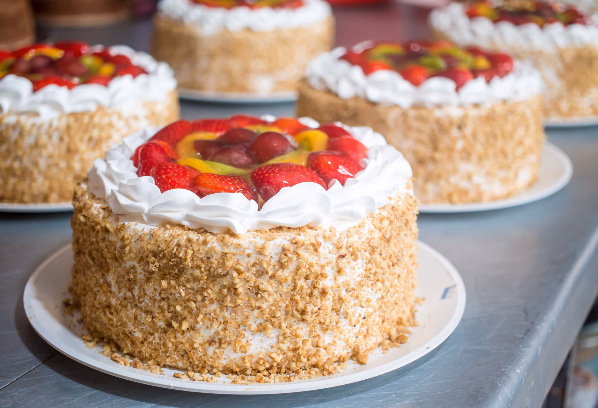 ¿Cuáles son los precios de los pasteles en pastelería Dauzon?