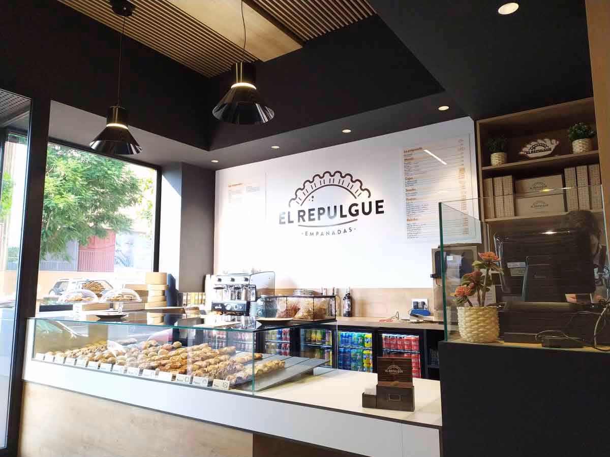 ¿Qué colores debe tener una cafetería?