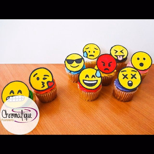 ¿Cómo se llama el emoji de los pasteles?