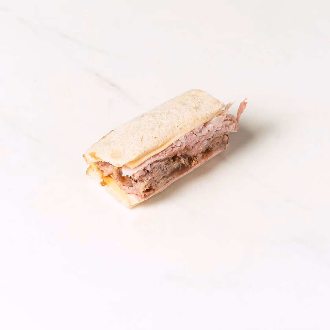 ¿Cómo se llama la lechuga para sándwich?