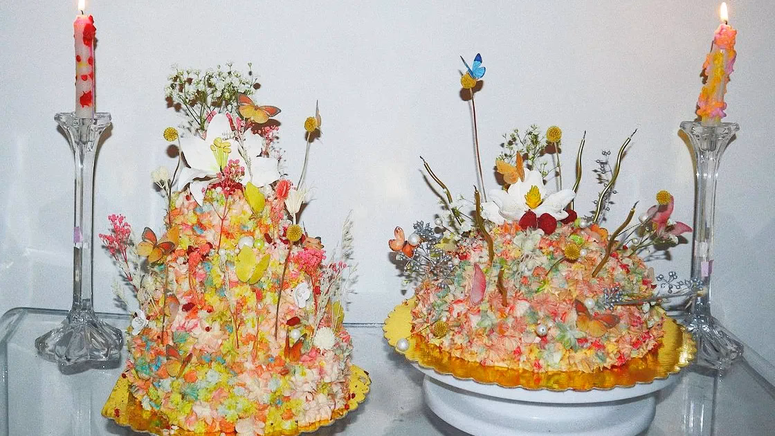 Where do the Kardashians get their birthday cakes?