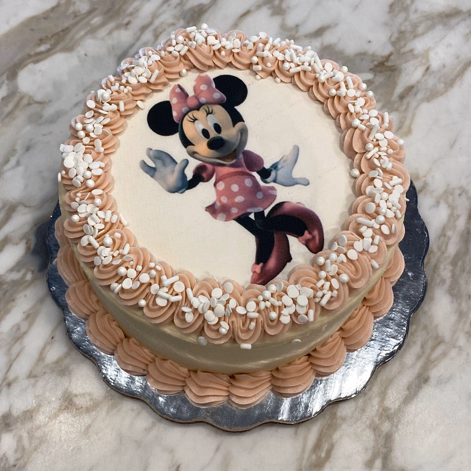 What is Minnie Mouse's name in Italian?