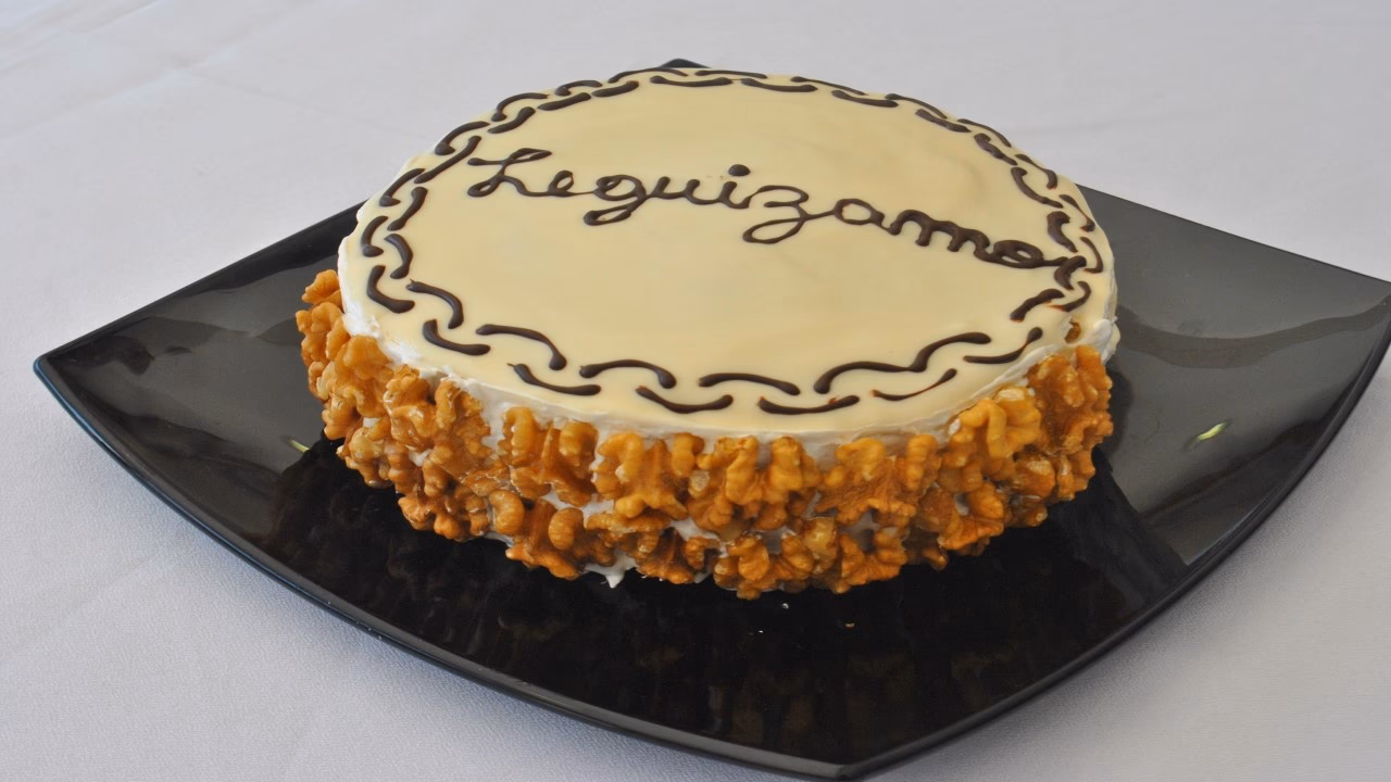 ¿Qué es el postre Leguisamo?