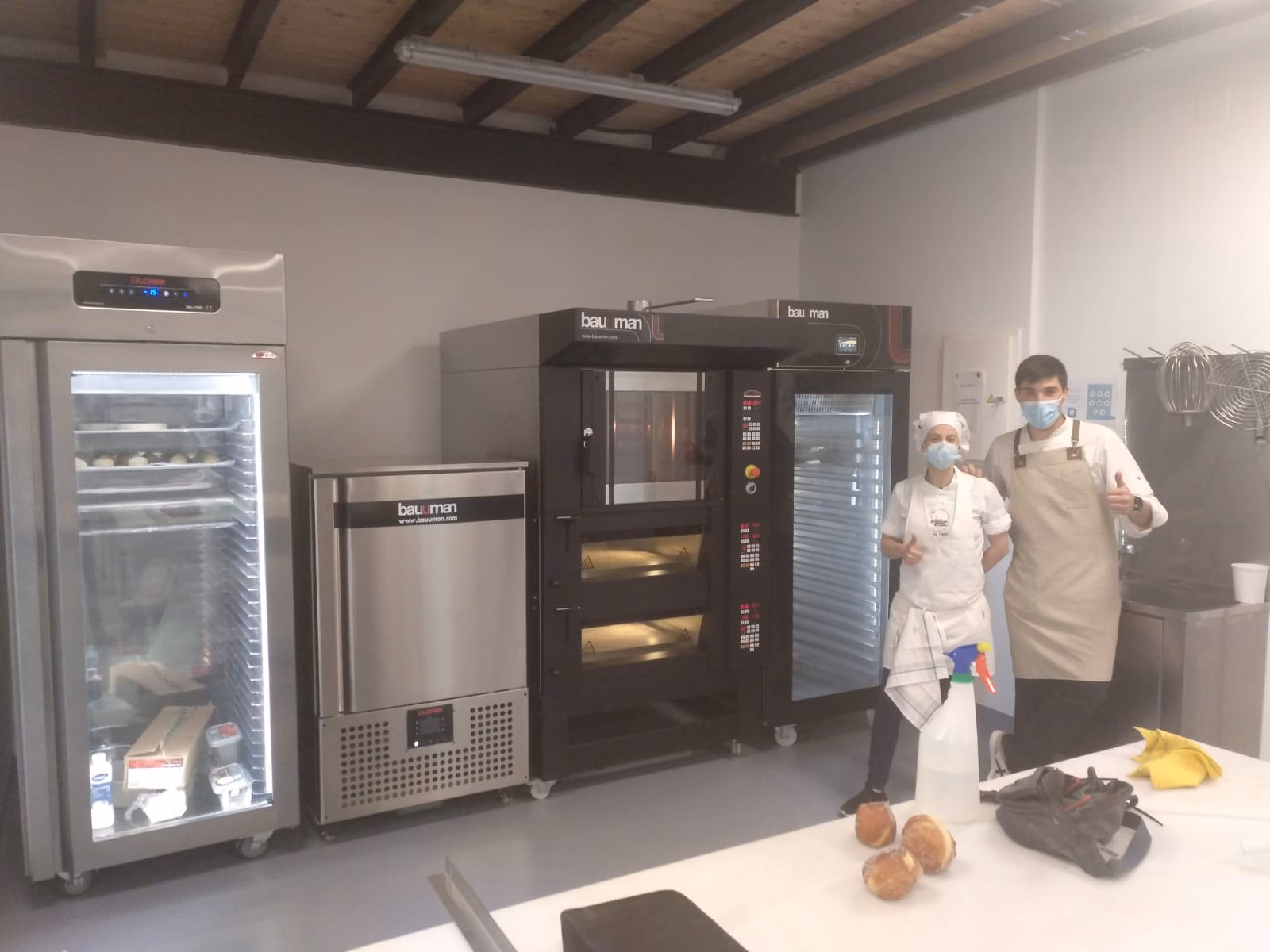 ¿Qué máquinas utilizan los pasteleros?