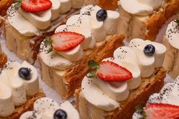 ¿Quién es el dueño de Pastelería Panamá?