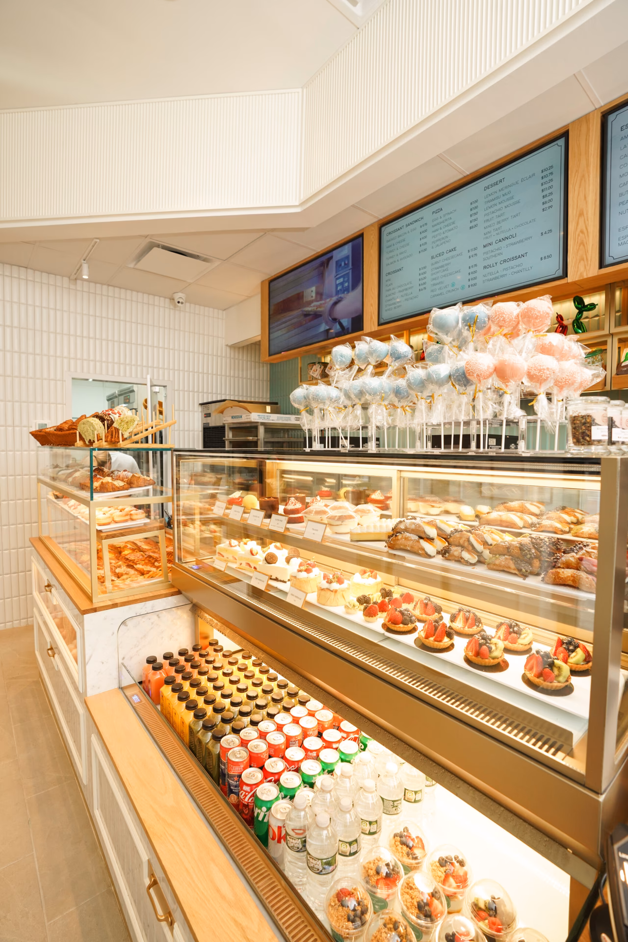 ¿Por qué es famoso Angelina Café?