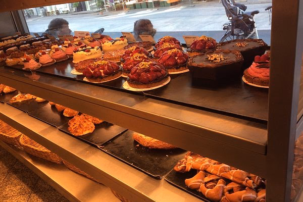 ¿Cuánto gana un pastelero en Dinamarca?