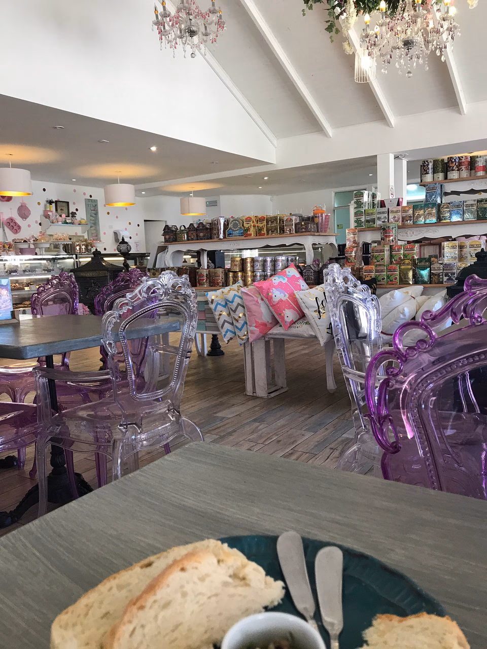 ¿Cuál es el horario de Sweet & Gourmet en Villarrica?