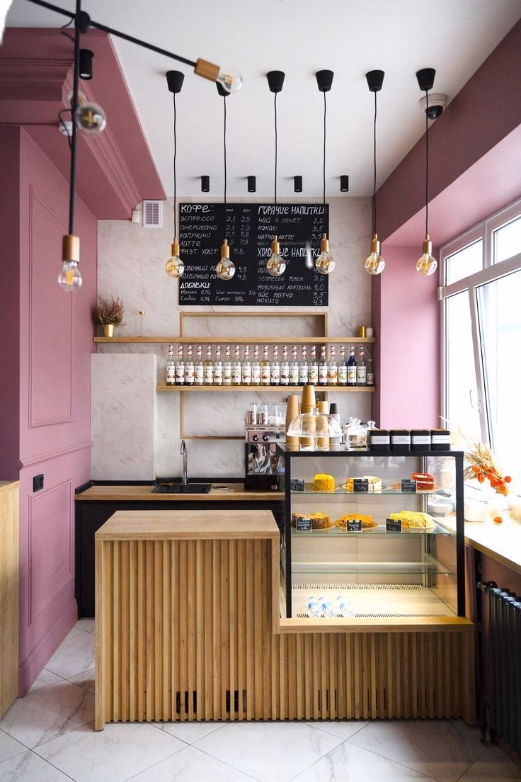 ¿Cuánto debe medir una cafetería pequeña?