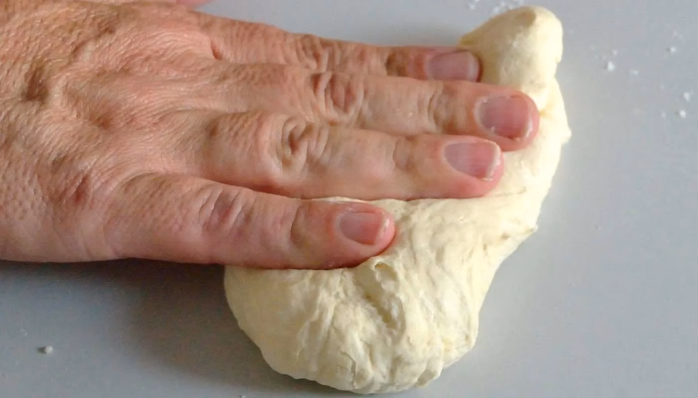 ¿Qué significa amasar en la repostería?
