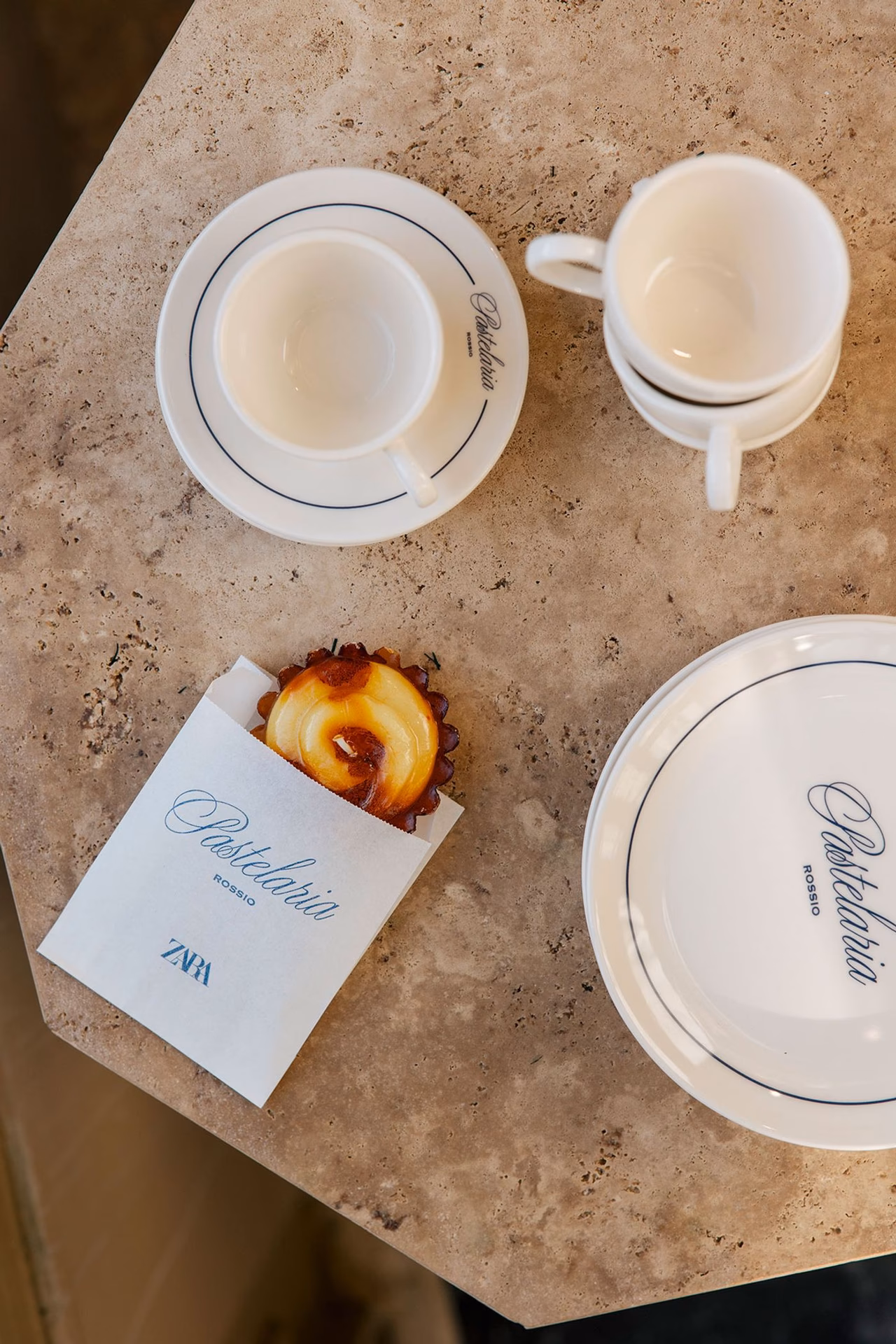 ¿Quién hace las tiendas de Zara?